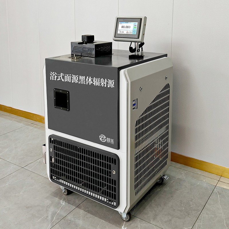 二 、ZT-YBM浴式黑體輻射源 (12).jpg
